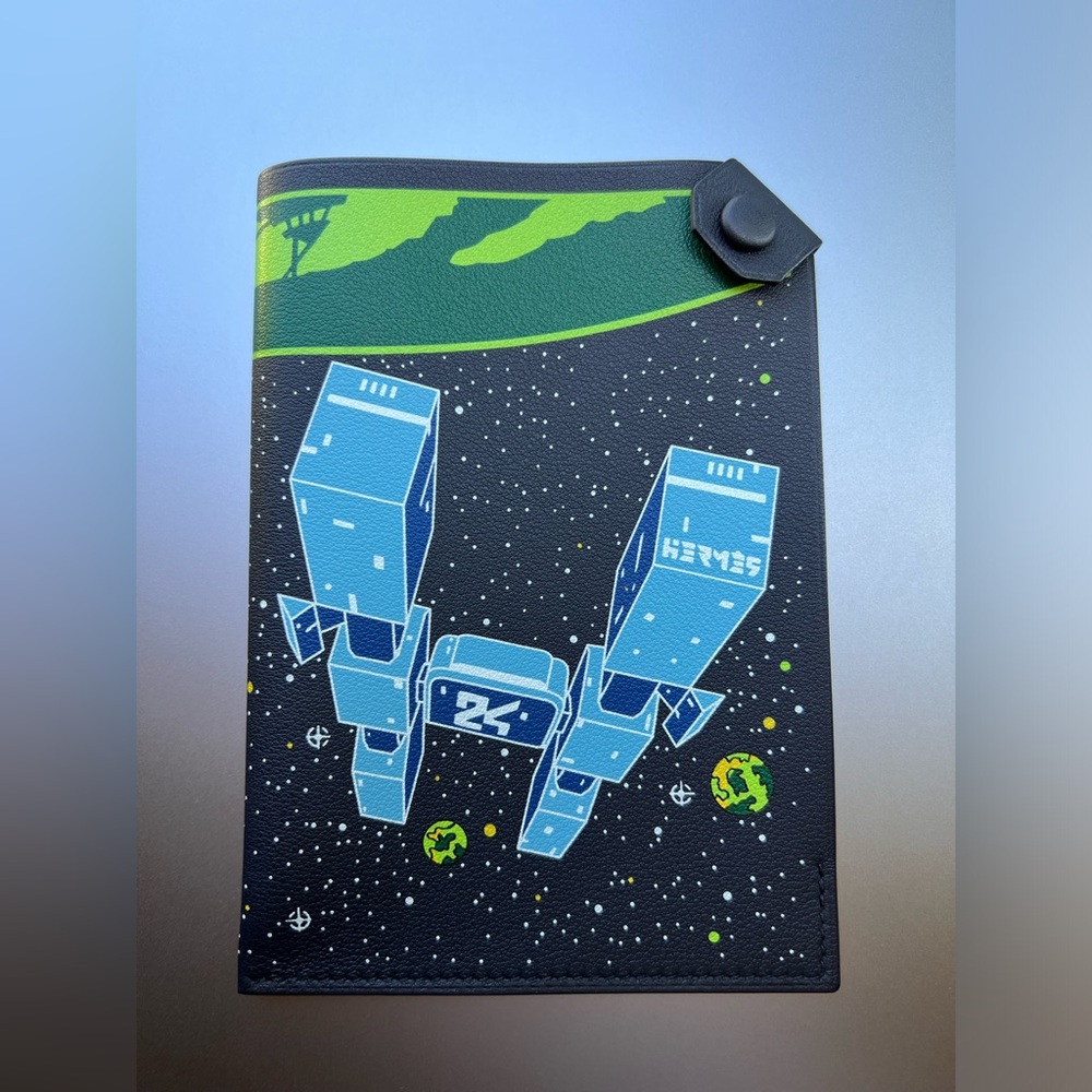 Hermès Space Odyssey Tarmac Passport Holder